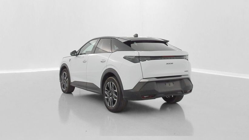 Aperçu du véhicule : III 1.2 Hybrid 145ch GT e-DCS6