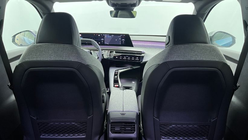 Aperçu du véhicule : Hybrid 145 e-DCS6 GT Bleu Obsession avec 4350€ d'équipements inclus