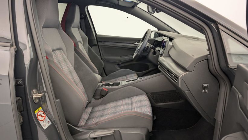 Aperçu du véhicule : 2.0 TSI 245 DSG7 GTI