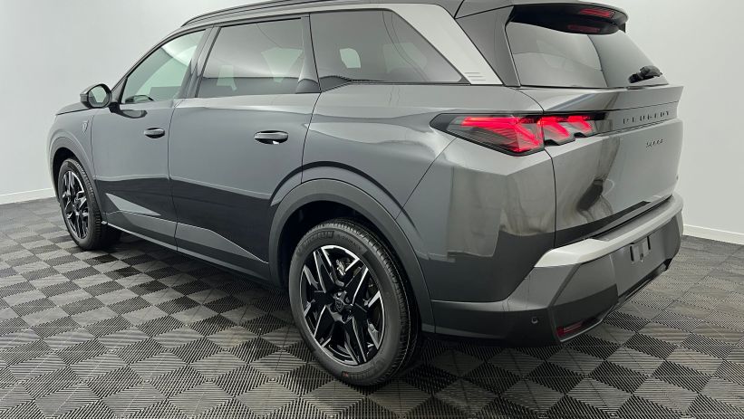 Aperçu du véhicule : Nouveau Hybrid 145 e-DCS6 GT Gris Titane avec 2470€ d'équipements inclus