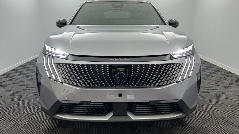 Aperçu du véhicule : Hybrid 145 e-DCS6 GT Gris Artense avec 5700€ d'équipements inclus
