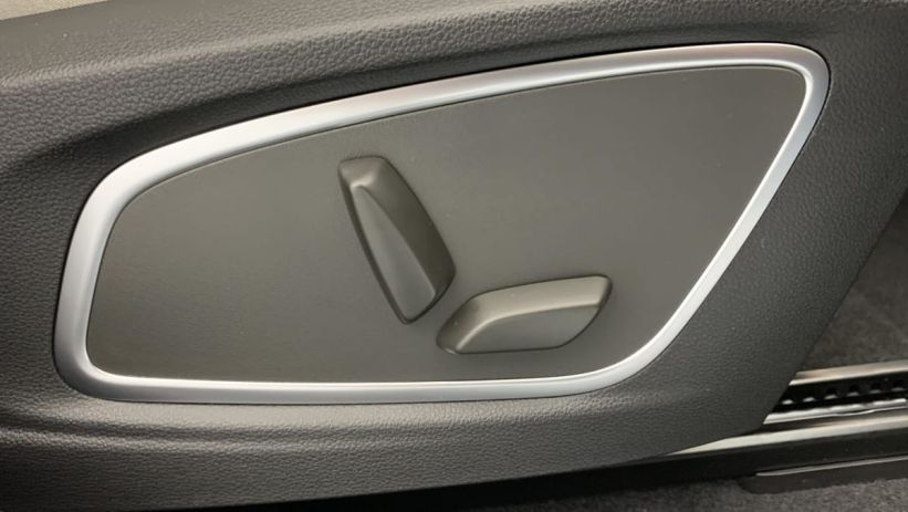 Aperçu du véhicule : Espace full hybrid E-Tech 200 ch 7pl Iconic
