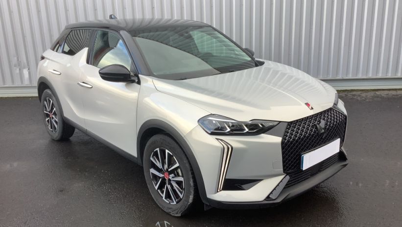 Aperçu du véhicule : DS 3 PureTech 130 EAT8 Performance Line