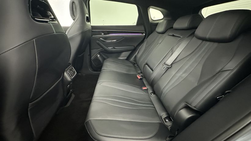 Aperçu du véhicule : 1.5l DM-i 218ch PHEV Boost (18kWh)