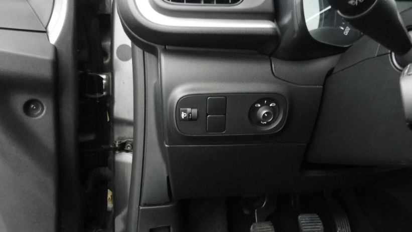 Aperçu du véhicule : 1.2 PURETECH 83CH S&S MAX