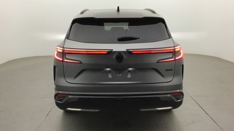 Aperçu du véhicule : ESPACE VI E-Tech full hybrid 200 GSR2 esprit Alpine