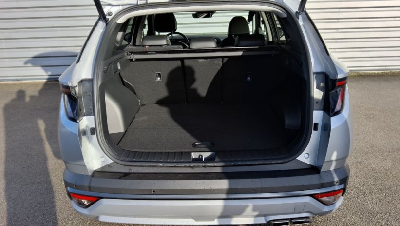 Aperçu du véhicule : TUCSON 1.6 T-GDI 215 Hybrid BVA6 Creative