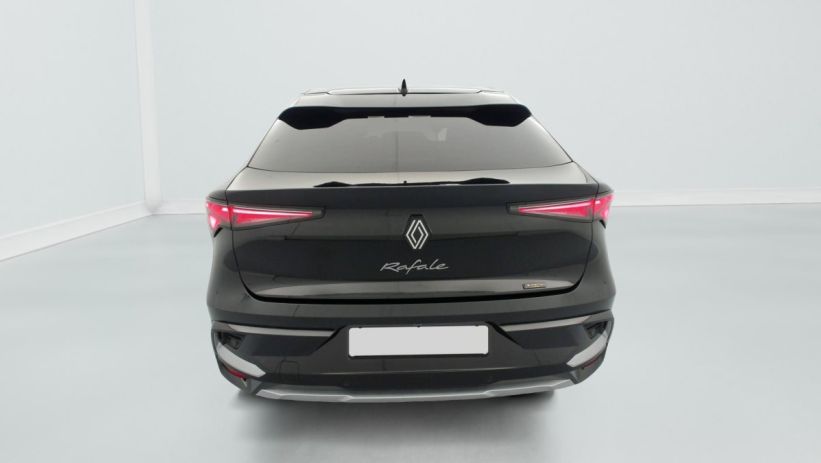 Aperçu du véhicule : E-Tech full hybrid 200ch Techno