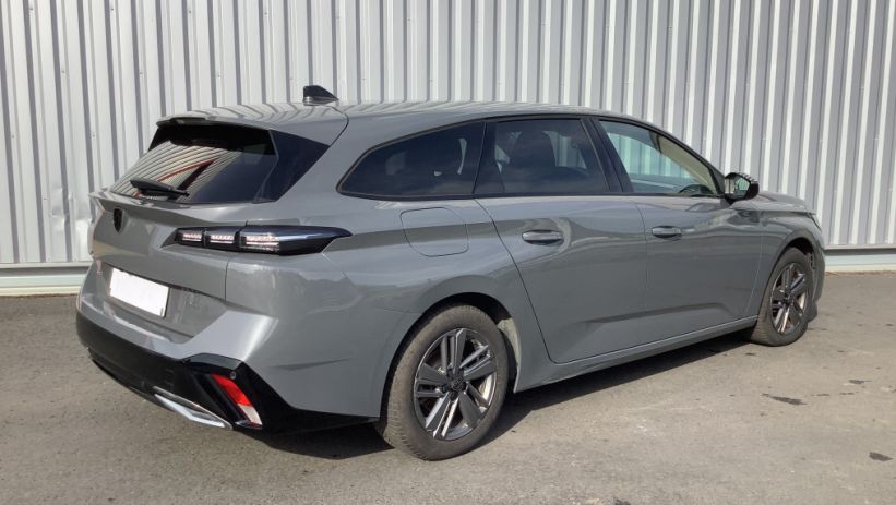 Aperçu du véhicule : 308 SW Hybrid 136 e-DCS6 Allure