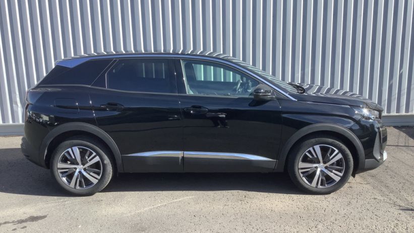 Aperçu du véhicule : 3008 Hybrid 145 e-DCS6 Allure Pack
