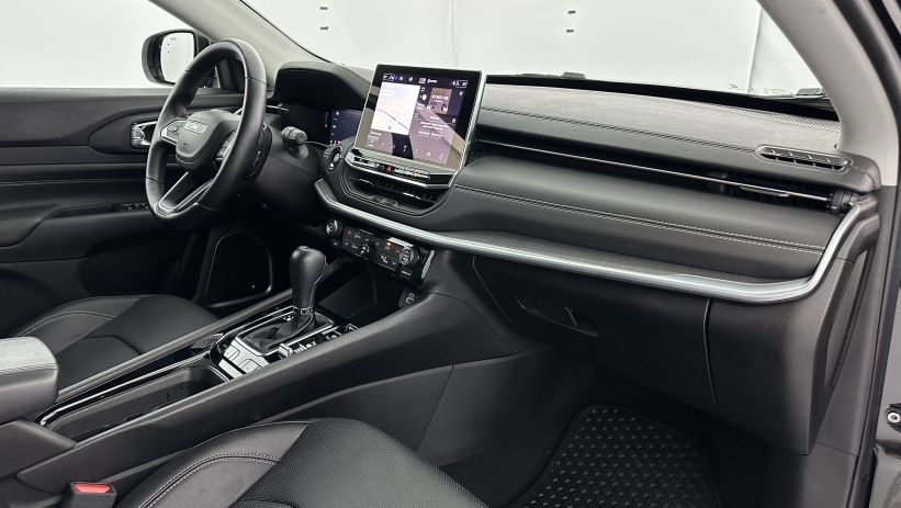 Aperçu du véhicule : II 1.3 Turbo T4 240ch PHEV 4xe S AT6 eAWD