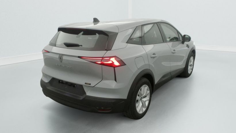 Aperçu du véhicule : E-Tech full hybrid 160 ch Evolution