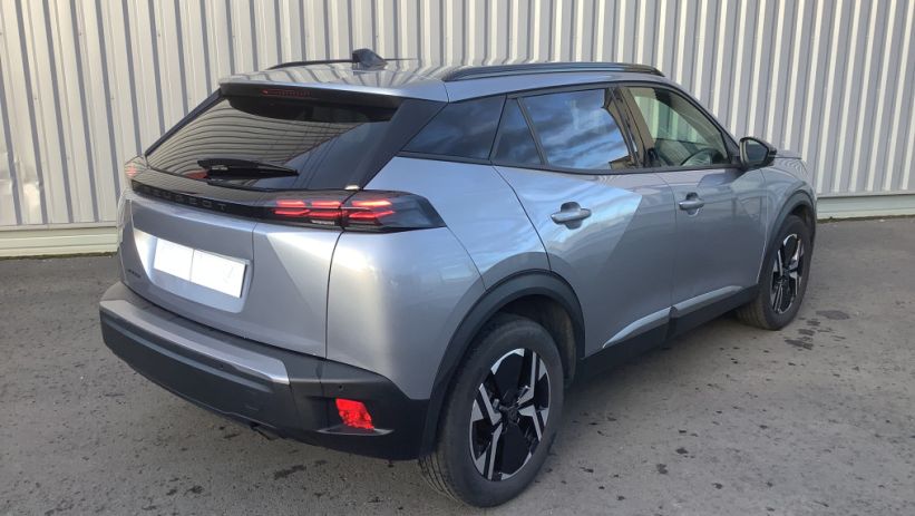 Aperçu du véhicule : 2008 100 S&S BVM6 Allure