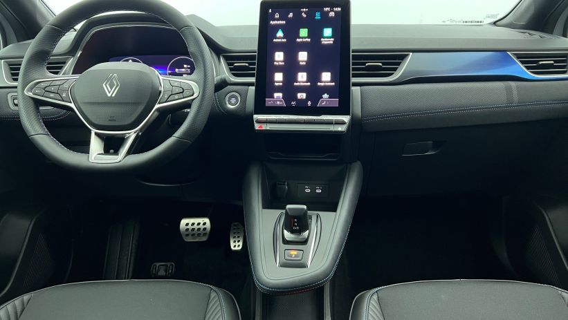 Aperçu du véhicule : E-Tech full hybrid 160 ch esprit Alpine Gris Rafale - Toit Noir Etoilé avec 1950€ d'équipements inclus