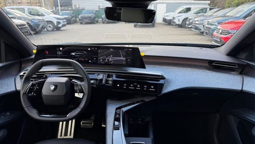 Aperçu du véhicule : Hybrid 145 gt e-dcs6