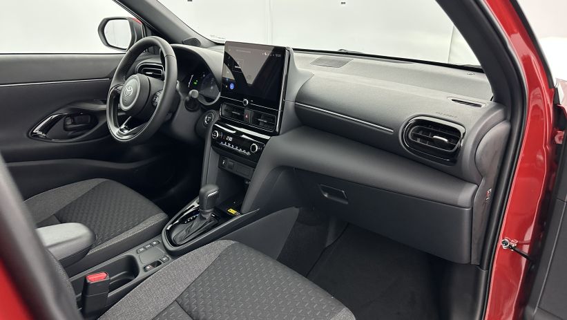 Aperçu du véhicule : 1.5 Hybride 130h Design e-CVT