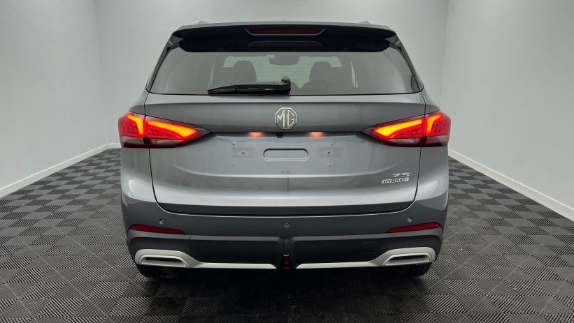 Aperçu du véhicule : 1.5 L Hybrid+ 197 ch Luxury Hampstead Grey avec 650€ d'équipements inclus