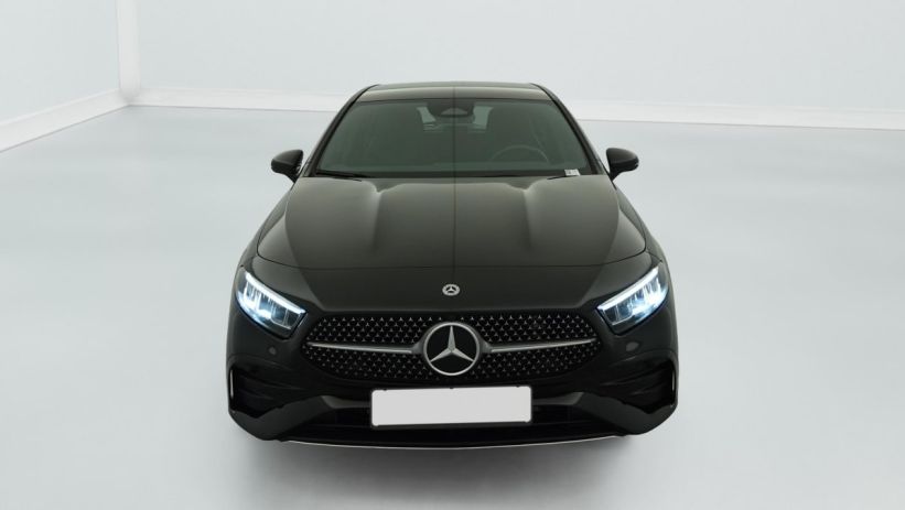 Aperçu du véhicule : 180 7G-DCT AMG LINE