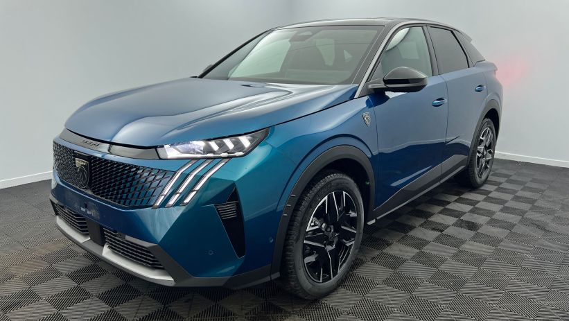 Aperçu du véhicule : Nouveau Hybrid 145 e-DCS6 GT Bleu Obsession avec 4150€ d'équipements inclus