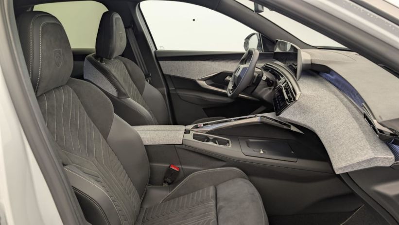 Aperçu du véhicule : Hybrid 145 e-DCS6 GT