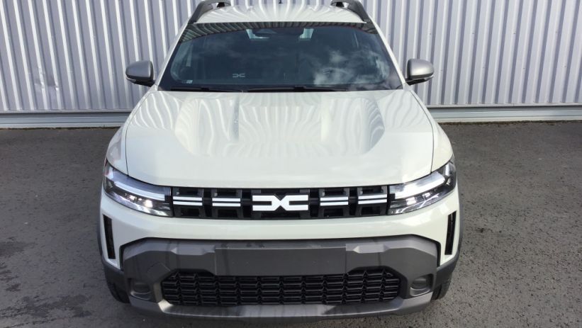 Aperçu du véhicule : DUSTER Hybrid 140 4x2 Expression