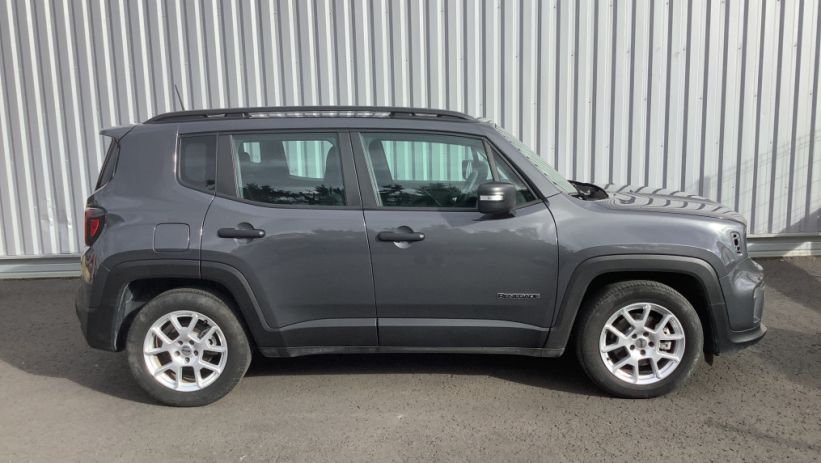 Aperçu du véhicule : RENEGADE 1.5 Turbo T4 130 ch BVR7 e-Hybrid Altitude