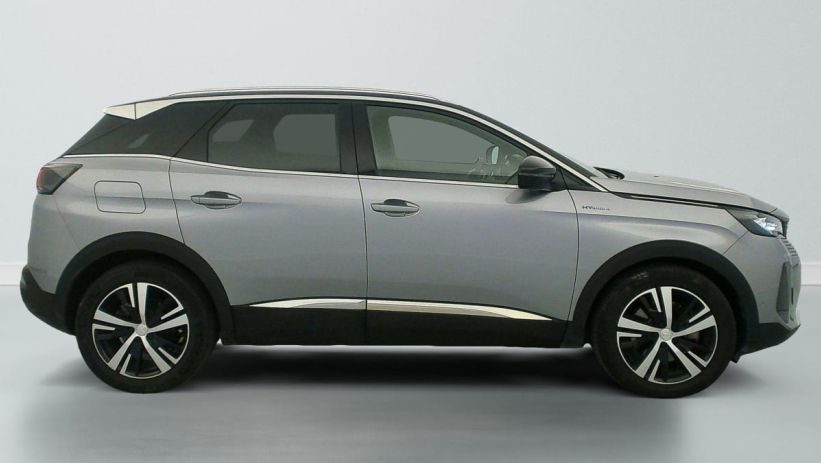Aperçu du véhicule : Hybrid4 300 e-EAT8 GT