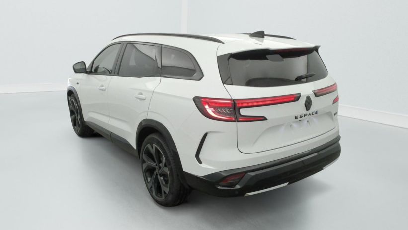 Aperçu du véhicule : E-TECH FULL HYBRID 200 GSR2 ESPRIT ALPINE