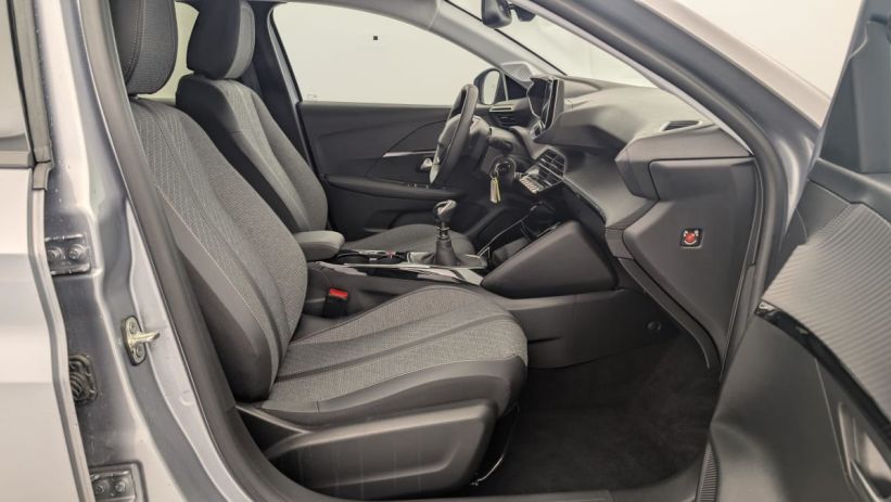 Aperçu du véhicule : 100 S S BVM6 Allure