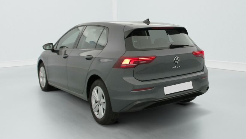 Aperçu du véhicule : 2.0 TDI 116 BVM6 LIFE PLUS