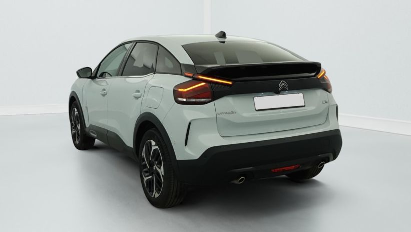 Aperçu du véhicule : PureTech 130 BVM6 Max