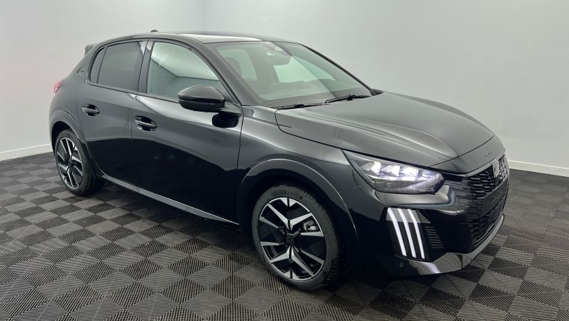 Aperçu du véhicule : Hybrid 145 e-DCS6 GT Noir Perla Nera avec 2350€ d'équipements inclus