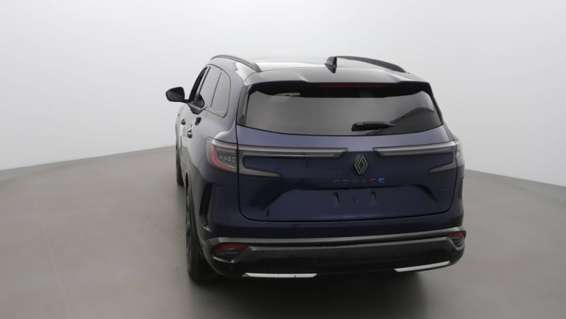Aperçu du véhicule : 1.2 E-TECH FULL HYBRID 200CH ESPRIT ALPINE 7 PLACES - 25