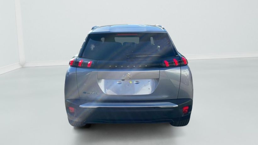 Aperçu du véhicule : 136 CH ALLURE PACK