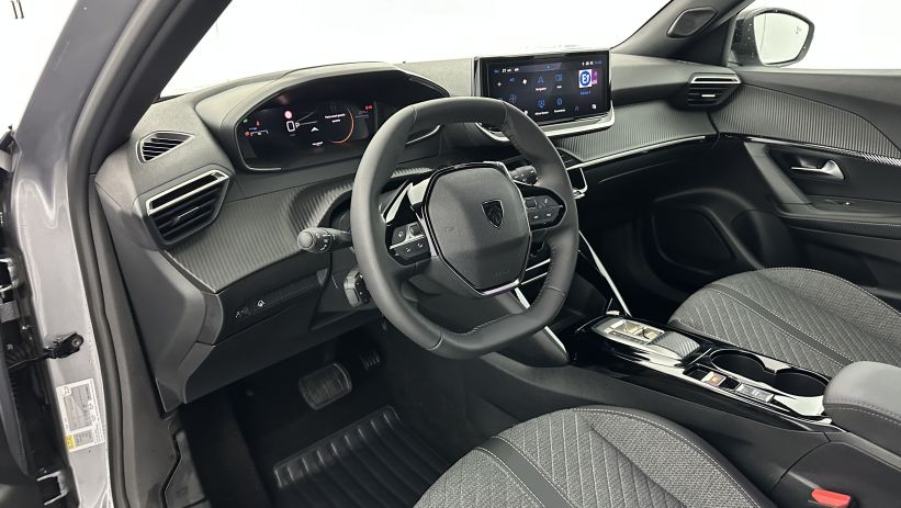 Aperçu du véhicule : II 1.2 Hybrid 145ch Allure e-DCS6