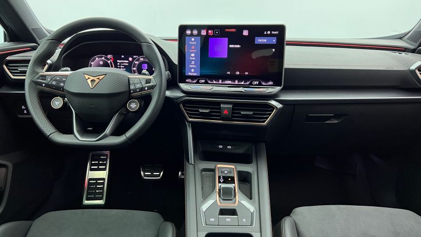 Aperçu du véhicule : 2.0 TDI 150 ch DSG7 V Noir Minuit avec 4155€ d'équipements inclus