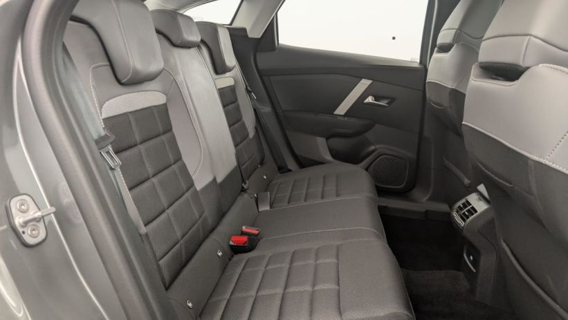 Aperçu du véhicule : PureTech 130 EAT8 Plus