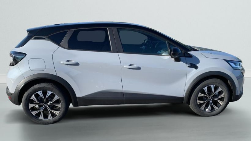 Aperçu du véhicule : E-Tech full hybrid 160 ch Evolution