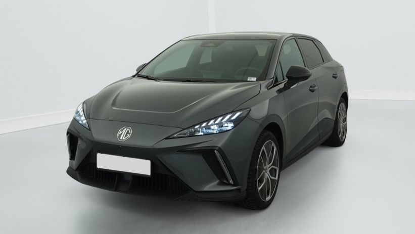 Aperçu du véhicule : 64KWH 204CH LUXURY