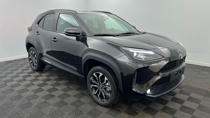 Aperçu du véhicule : Hybride 130ch 2WD Design Noir Intense avec 2100€ d'équipements inclus