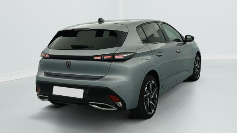 Aperçu du véhicule : Hybrid 136 e-DCS6 Allure