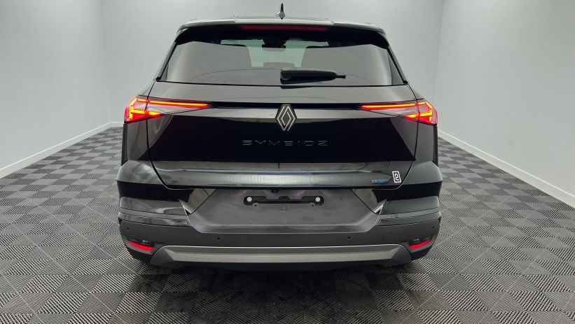 Aperçu du véhicule : E-Tech full hybrid 145 Esprit Alpine