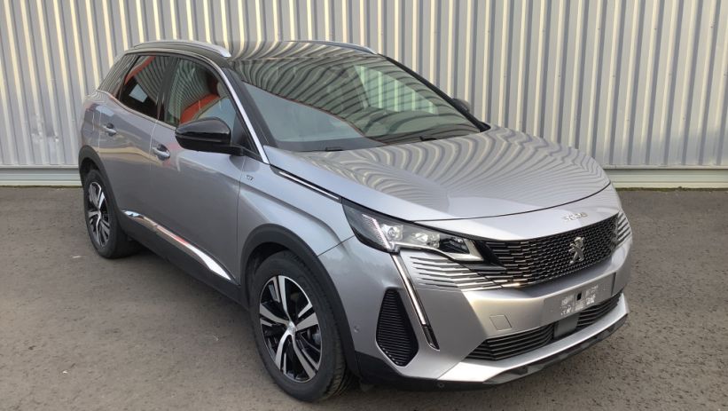 Aperçu du véhicule : 3008 Hybrid 136 e-DCS6 GT