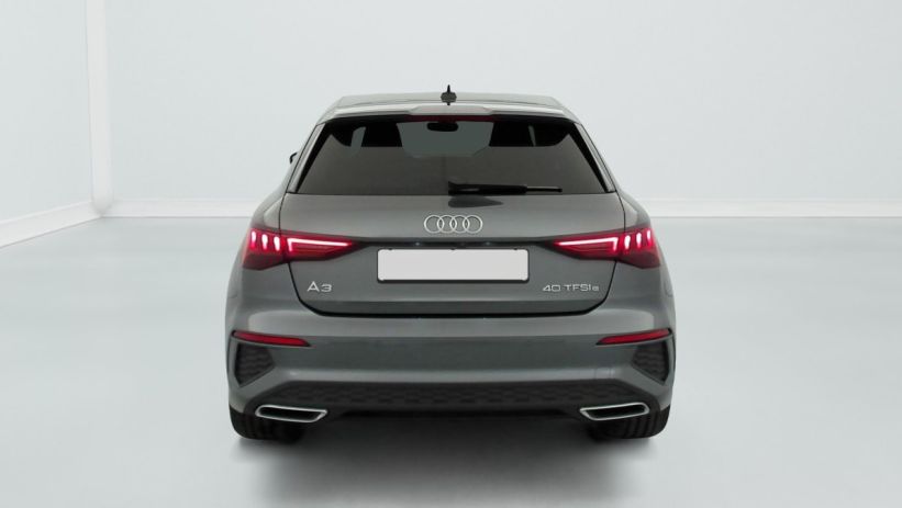 Aperçu du véhicule : 40 TFSIe 204 S Tronic 6 S Line