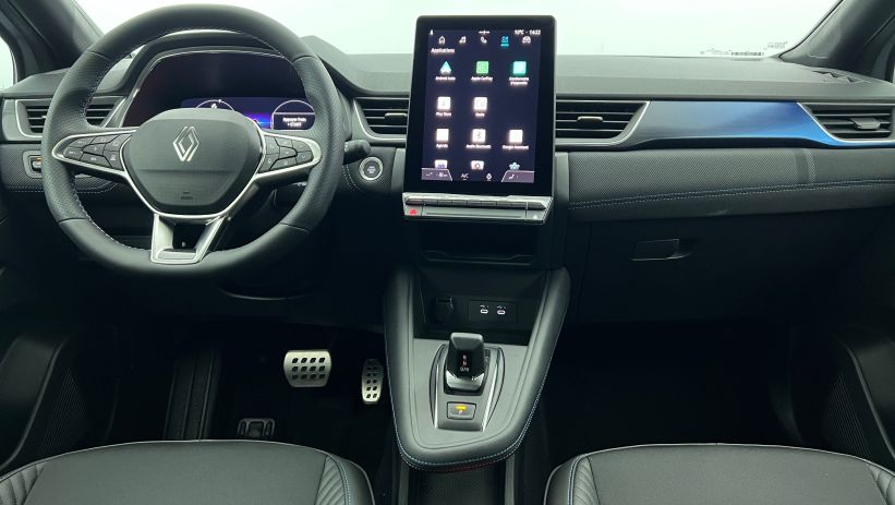 Aperçu du véhicule : E-Tech full hybrid 160 ch esprit Alpine Gris Cassiopée - Toit Noir Etoilé avec 1950€ d'équipements inclus