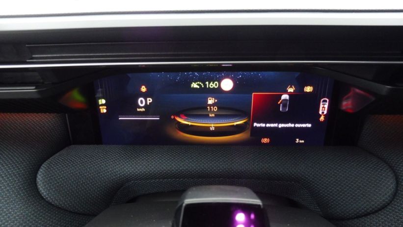 Aperçu du véhicule : 1.2 HYBRIDE 145CH MAX BOITE AUTOMATIQUE