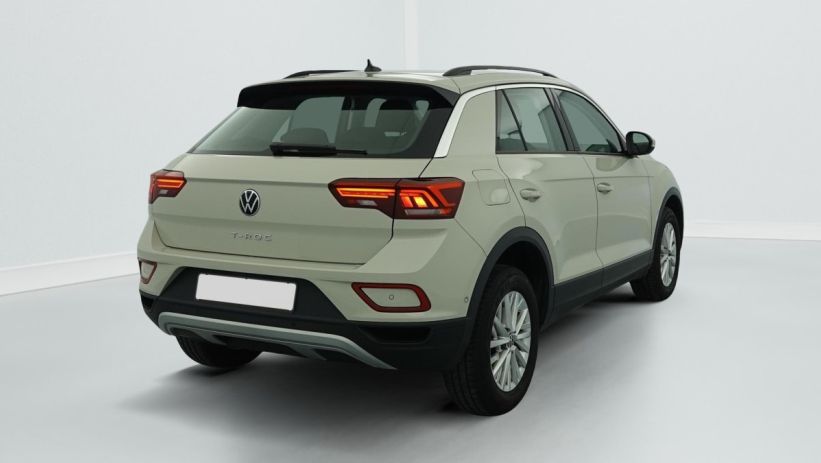 Aperçu du véhicule : 1.0 TSI 110 START STOP BVM6 LIFE PLUS