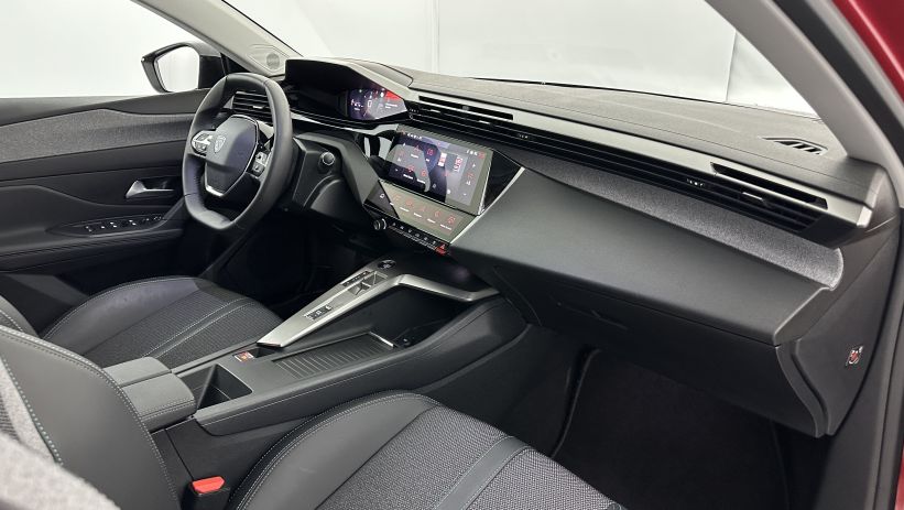 Aperçu du véhicule : 1.5 BlueHDi 130ch Allure EAT8