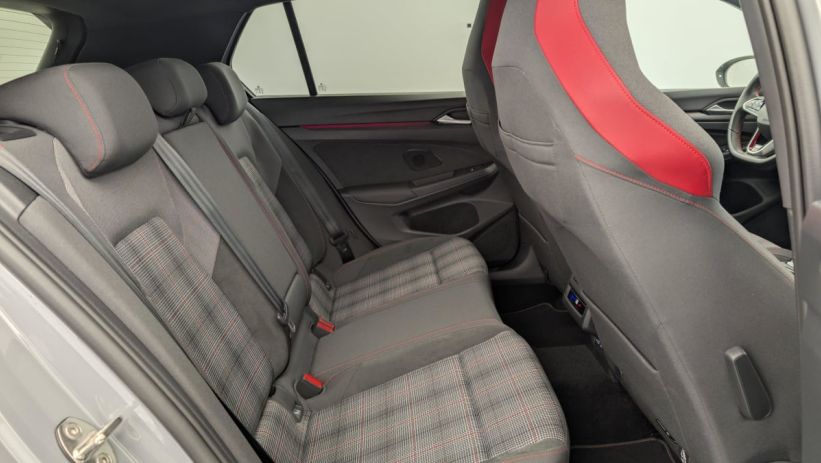 Aperçu du véhicule : 2.0 TSI 245 DSG7 GTI