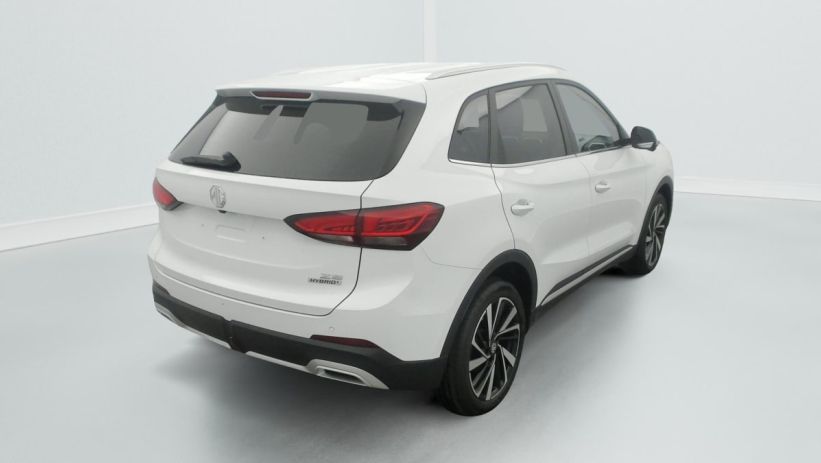 Aperçu du véhicule : 1.5 L Hybrid+ 197 ch Luxury